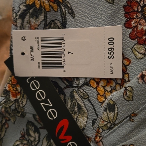 Teeze Me Ruffled Neck Faux Wrap Fully Lined Floral Back Zip Dress - Size 7 - Picture 7 of 7